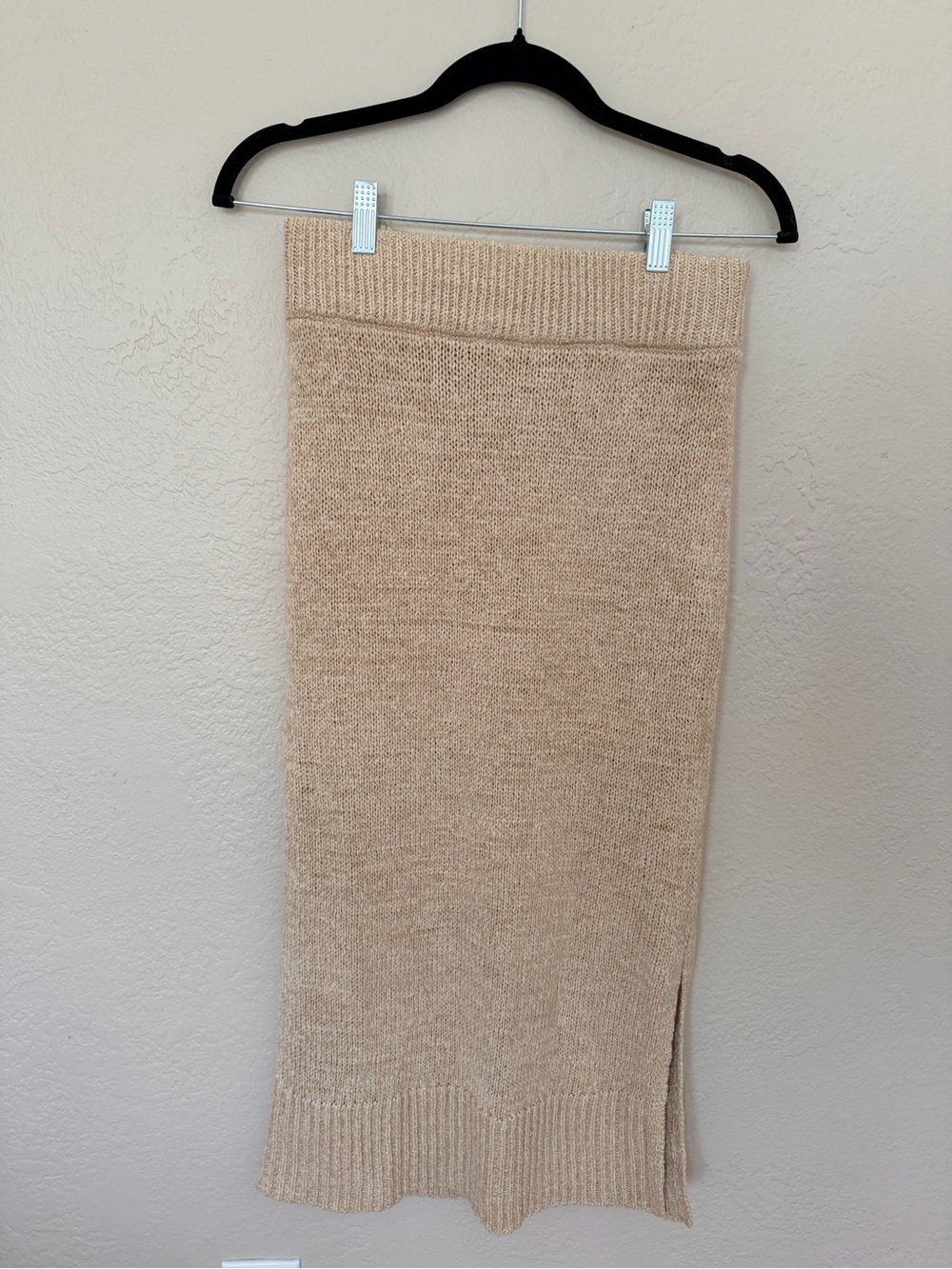 H&M Neutral Beige Knit Midi Skirt